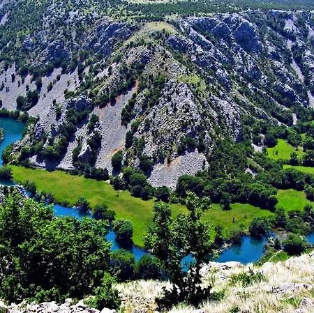 Campsite Kamp Kanjon Krupa Golubic (Zadar)